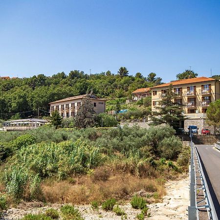 Albergo Ristorante San Matteo Сан-Бартоломео-аль-Маре Экстерьер фото