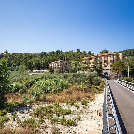 Albergo Ristorante San Matteo Сан-Бартоломео-аль-Маре Экстерьер фото