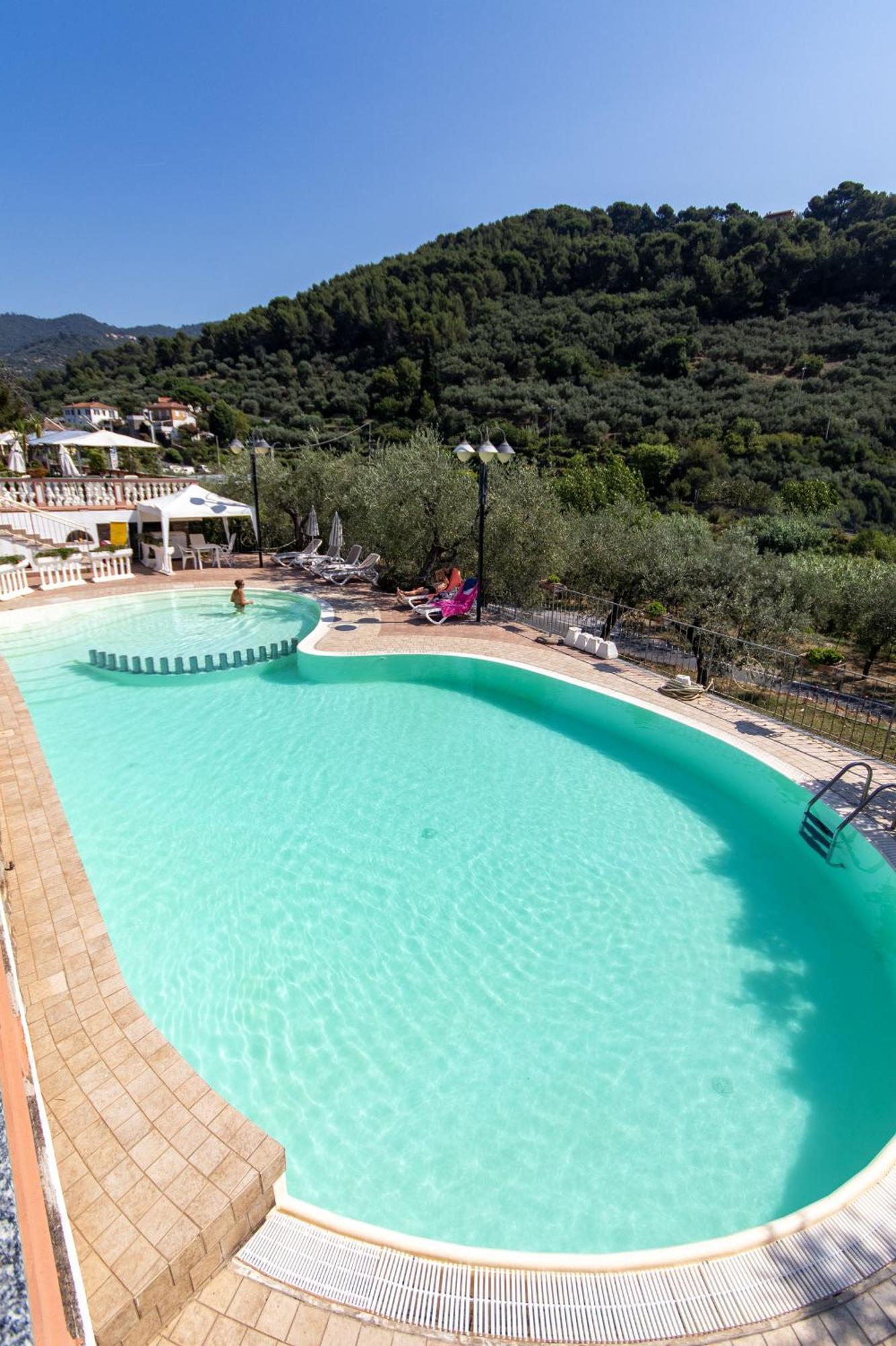 Albergo Ristorante San Matteo Сан-Бартоломео-аль-Маре Экстерьер фото
