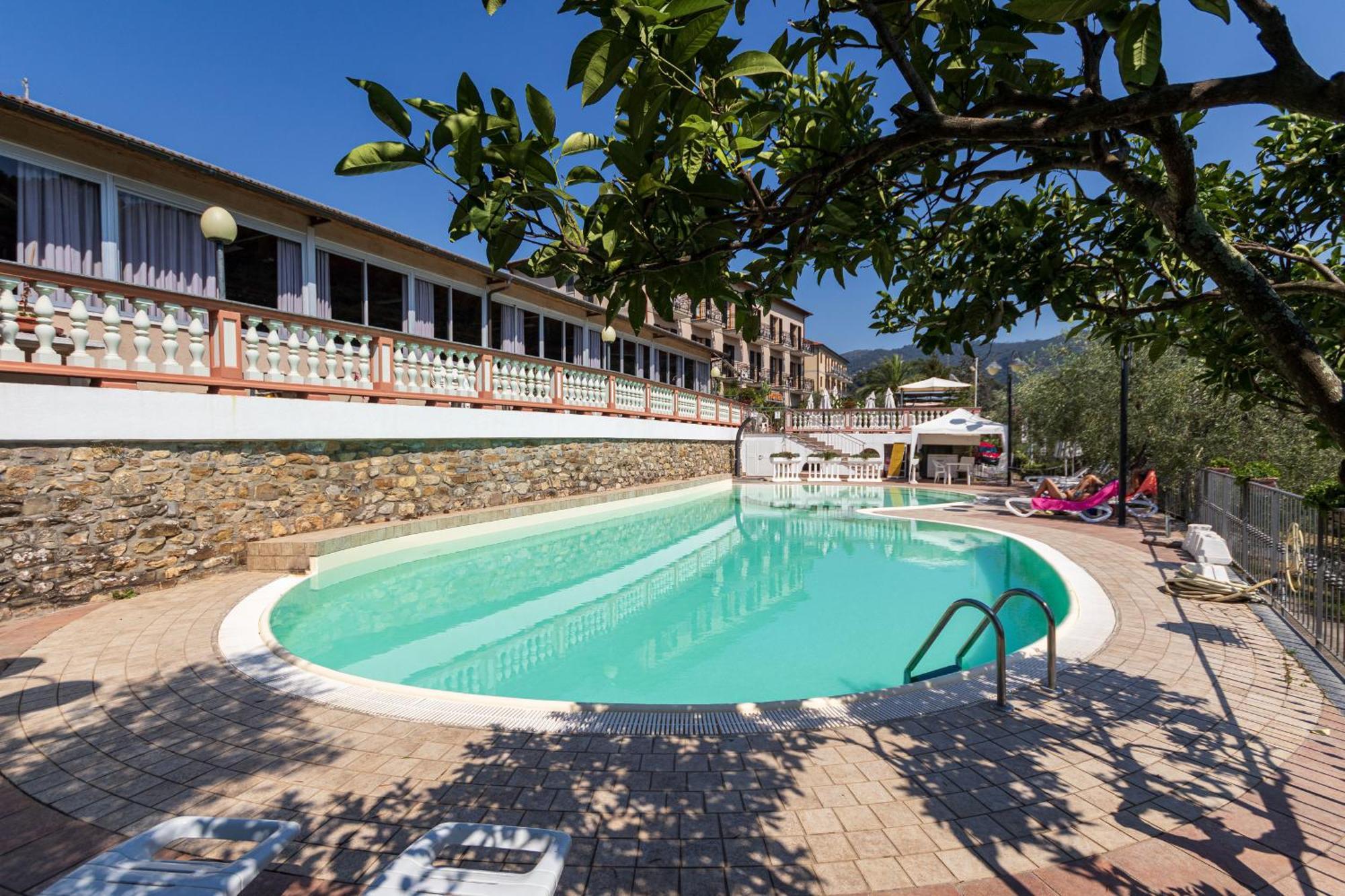 Albergo Ristorante San Matteo Сан-Бартоломео-аль-Маре Экстерьер фото