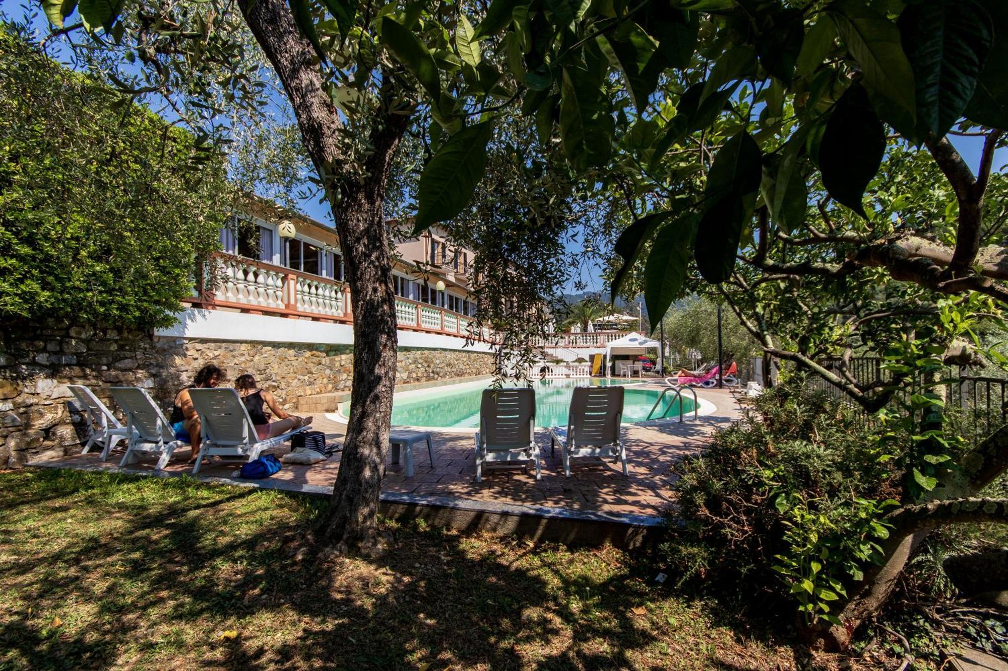 Albergo Ristorante San Matteo Сан-Бартоломео-аль-Маре Экстерьер фото